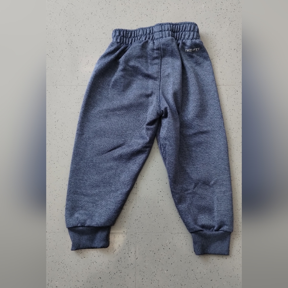 Nike Dri-Fit toddler boy size 3T blue sweatpants Joggers - Picture 3 of 14
